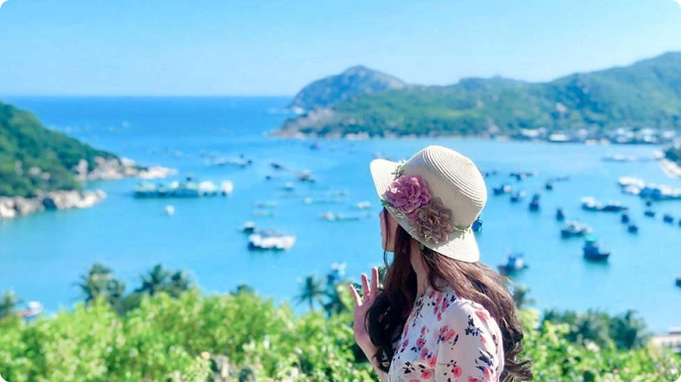 Baía de Vinh Hy